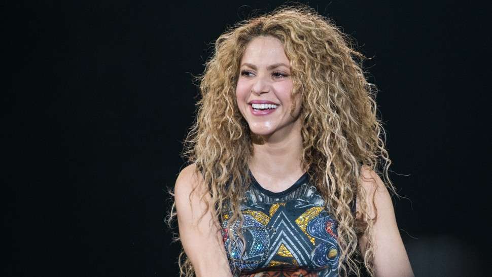 Shakira WORTH] Bio, Age, Top Songs, Height, Weight, Wiki [MUZU]